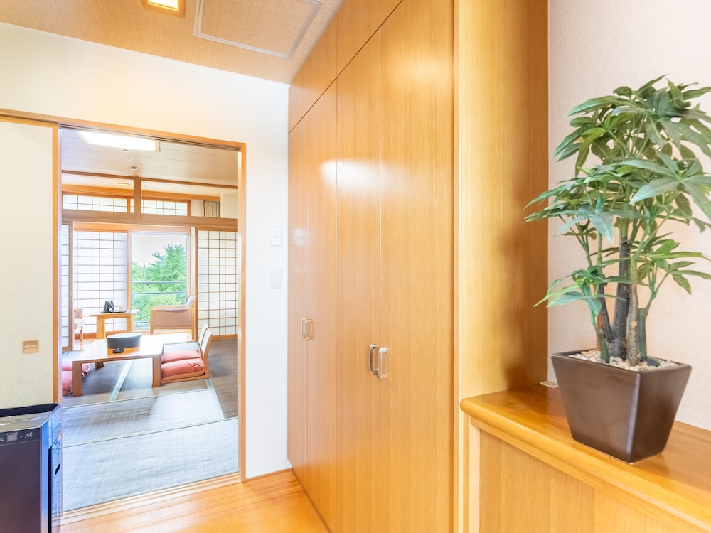 和美麗スーペリア 客室2 | リブマックスリゾート ウポポイ白老温泉