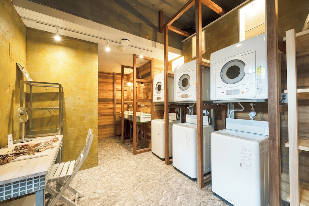 ランドリー ルーム1 | コトリ コワーキング&ホステル琴平 ランドリー ルーム1 | コトリ コワーキング&ホステル琴平