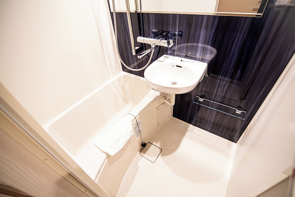 ベーシック ルーム バスルーム2 | アナザースカイ京都二条城