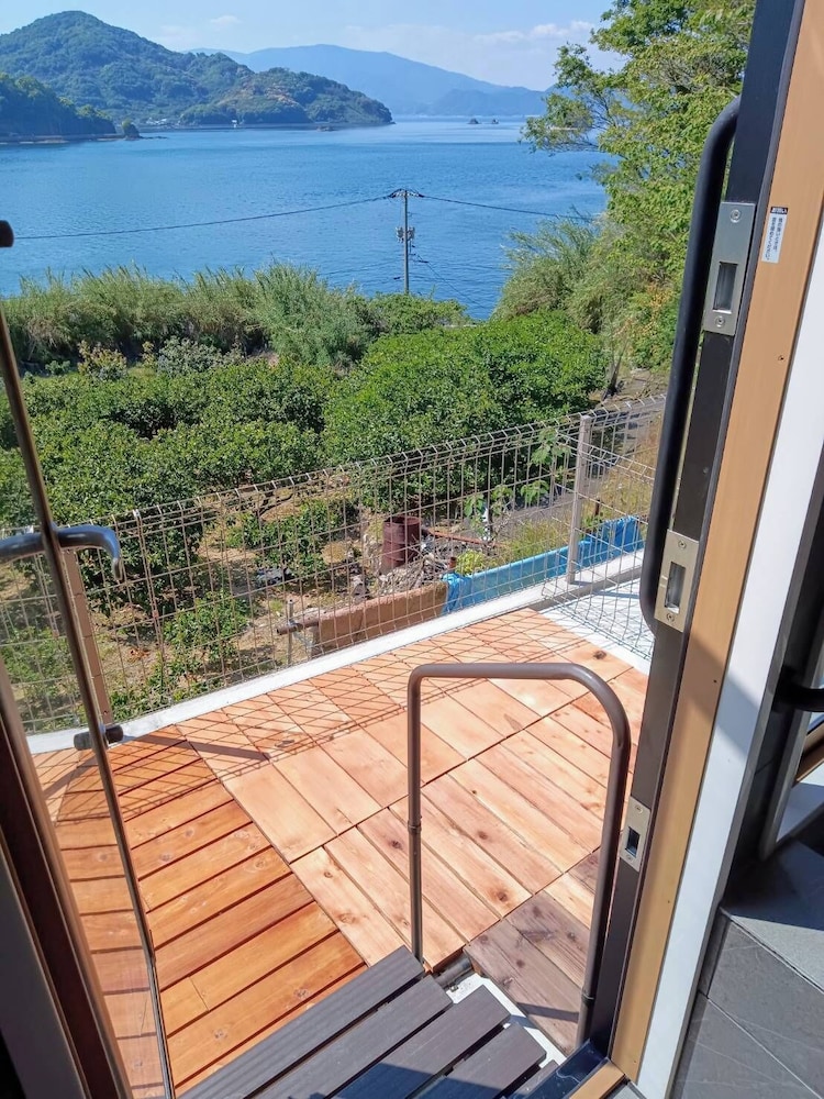 モダンジャパンハウス禁煙 オーシャンビュー B, ペット可 バスルームの設備1 | 一棟貸し宿　凪nagi