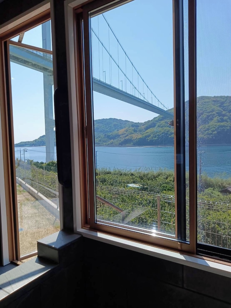 モダンジャパンハウス 禁煙 オーシャンビュー A, ペット不可 バスルーム2 | 一棟貸し宿　凪nagi