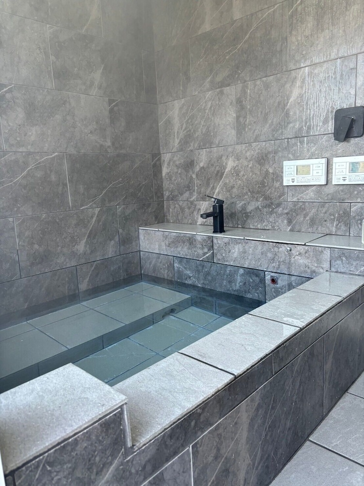 モダンジャパンハウス 禁煙 オーシャンビュー A, ペット不可 深めの浴槽0 | 一棟貸し宿　凪nagi