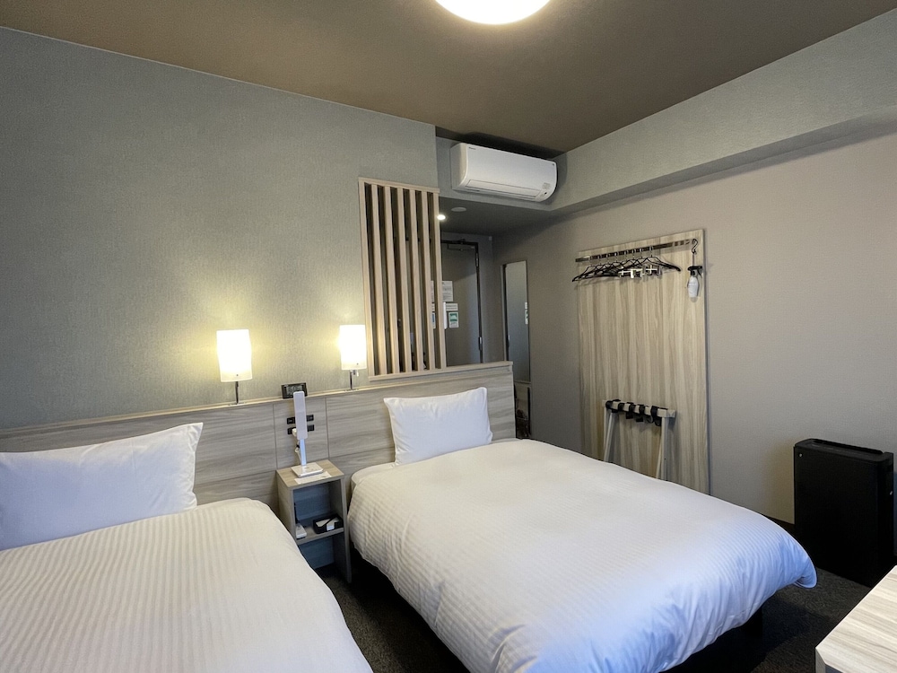 スタンダード ツインルーム 禁煙 | ホテルルートイン大飯高浜
