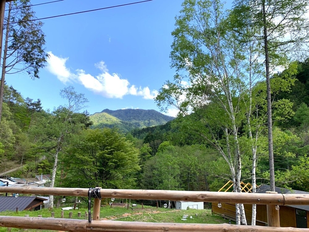 タイプAコンフォート テント バルコニー マウンテンビュー テラス / パティオ2 | Glamping La Fonte