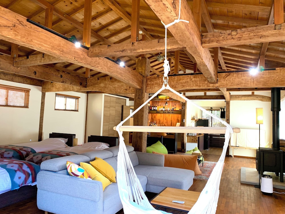 ラグジュアリー スタジオスイート バルコニー マウンテンビュー 客室4 | Glamping La Fonte