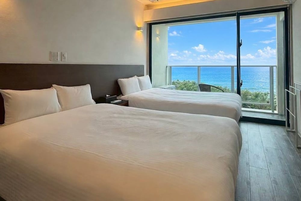 Room No.3 (プール付き) 禁煙 客室1 | ナチュリラ宮古島・伊良部