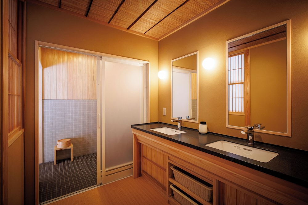 [はぎ] 露天風呂付　純和室 (90 square meter) 客室7 | 松籟荘