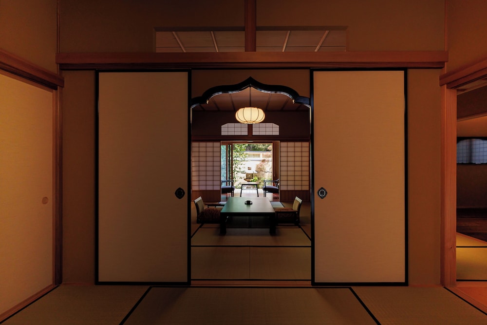 [きく] 露天風呂付　純和室 (95 square meter) 客室25 | 松籟荘