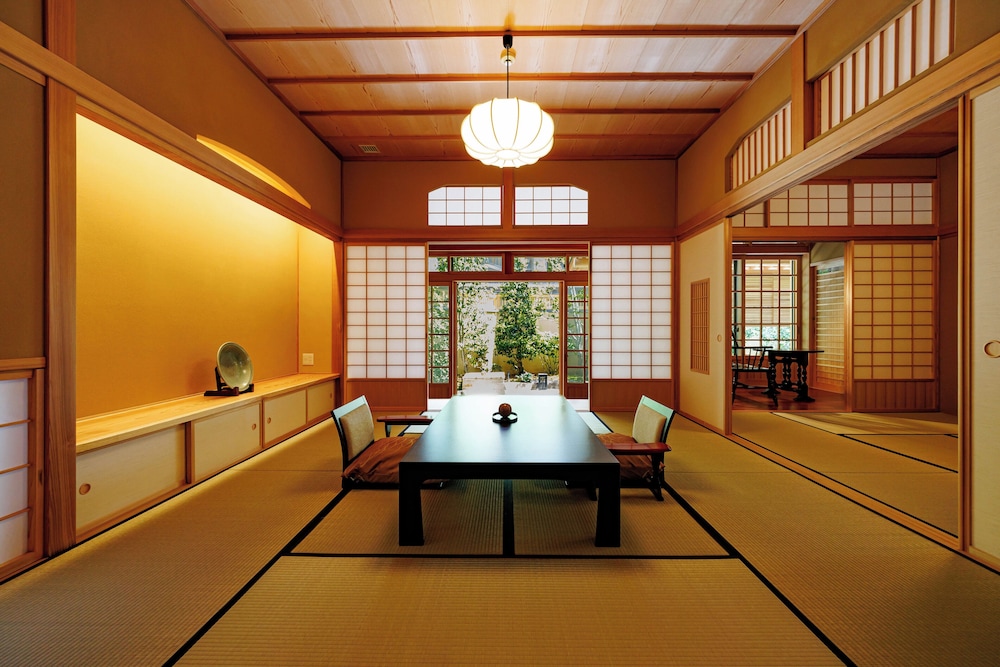 [はぎ] 露天風呂付　純和室 (90 square meter) 客室29 | 松籟荘