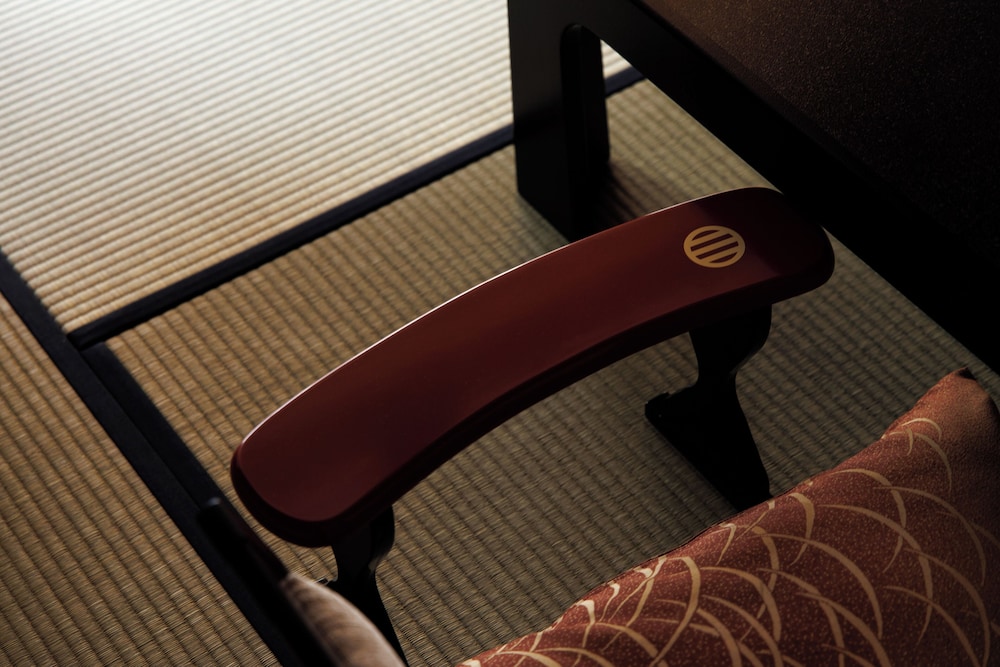 [はぎ] 露天風呂付　純和室 (90 square meter) 客室8 | 松籟荘