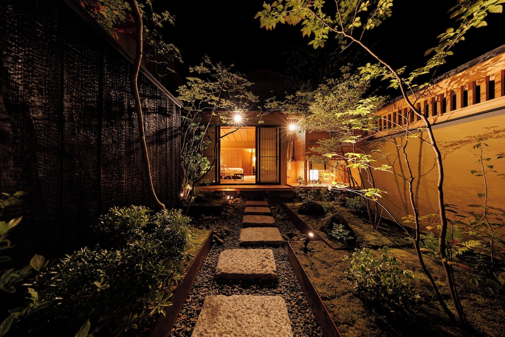 [こまくさ] 露天風呂付　ツイン (60 square meter) 客室12 | 松籟荘