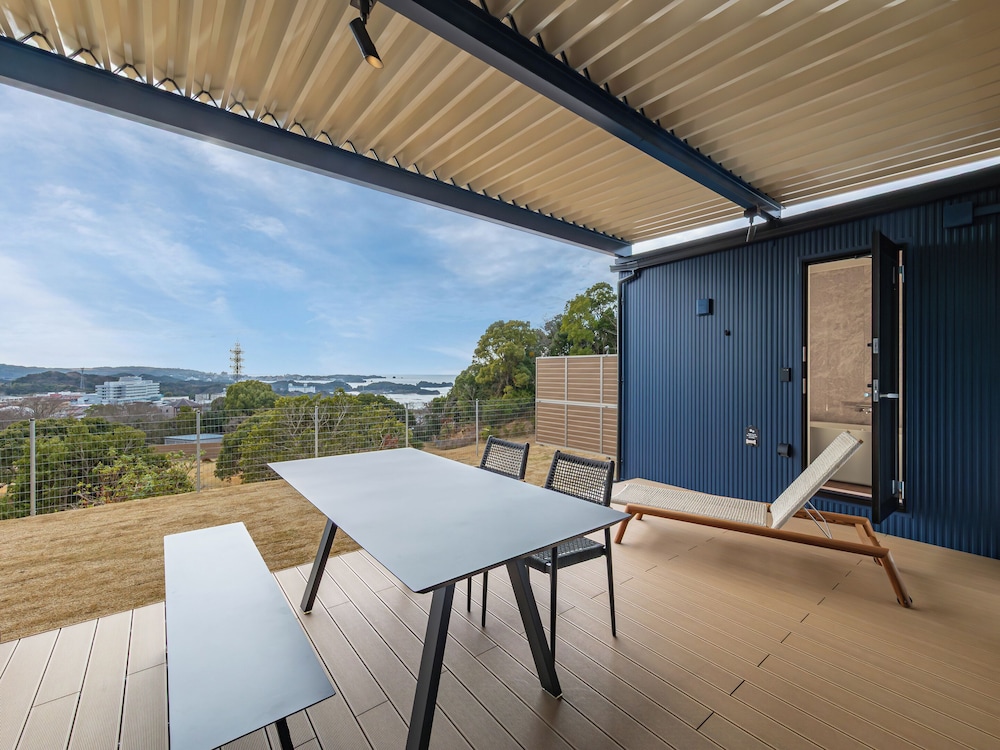 [プライベートドッグラン サウナ付] ヒルサイドヴィラ 禁煙 客室1 | わんわんパラダイス プレミア 南紀白浜