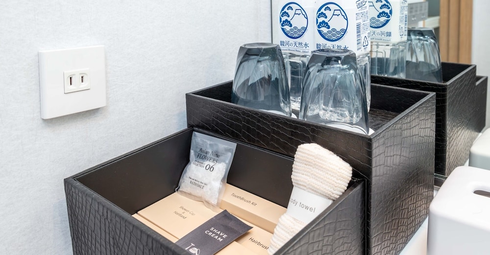 ツインルーム 禁煙 客室の設備とサービス2 | グランドホテル浜松