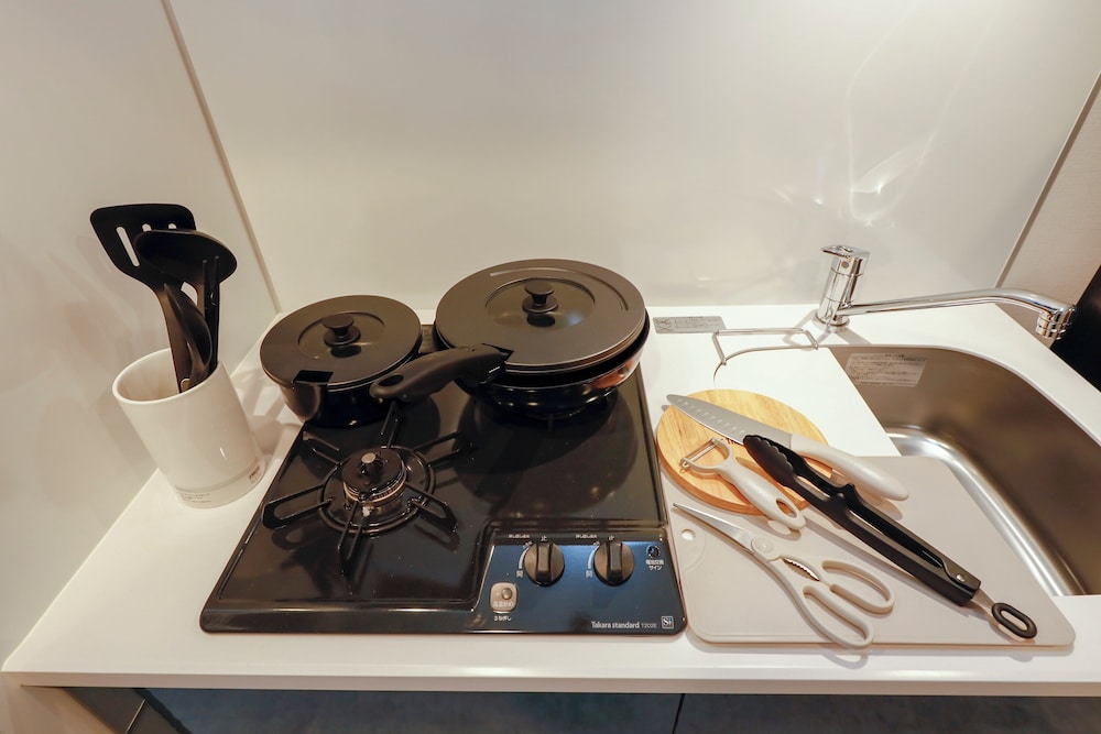 A-2/2名収容 禁煙 専用キッチン0 | シーサイド田町 by Tranova