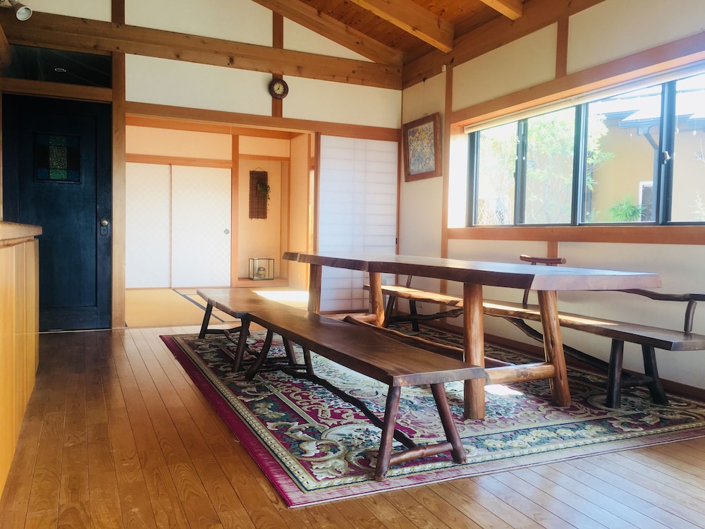デラックス ヴィラ 禁煙 客室1 | 四万十川の宿 ゆうべ亭