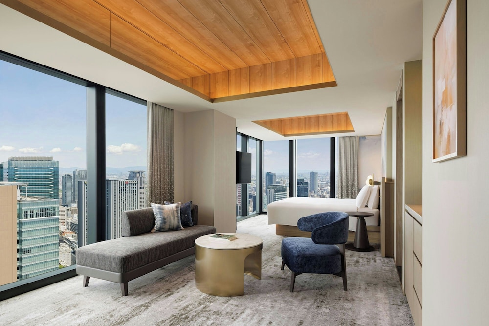 シーニック コーナー キング キングベッド 1 台 禁煙 客室5 | 大阪ステーションホテル オートグラフ コレクション