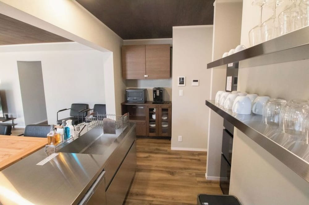 C棟 禁煙 専用キッチン1 | LOCALINO STAY AOSHIMA