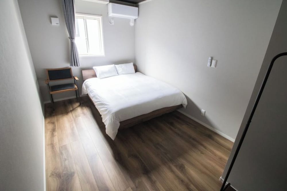 B棟 禁煙 客室3 | LOCALINO STAY AOSHIMA