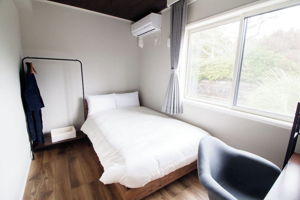 A棟 禁煙 客室1 | LOCALINO STAY AOSHIMA