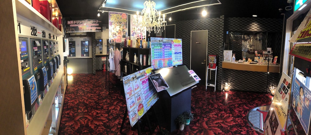 フロント1 | ホテル レイクイン - 大人限定