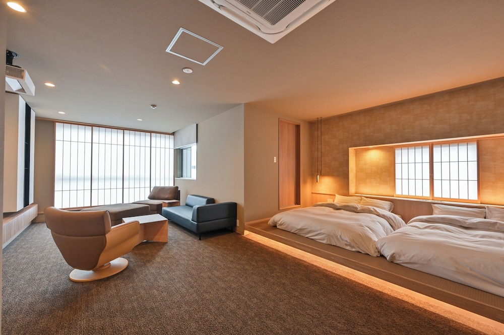 プレミアム ツインルーム 客室1 | 嬉野温泉 宿屋うちろじ本通り