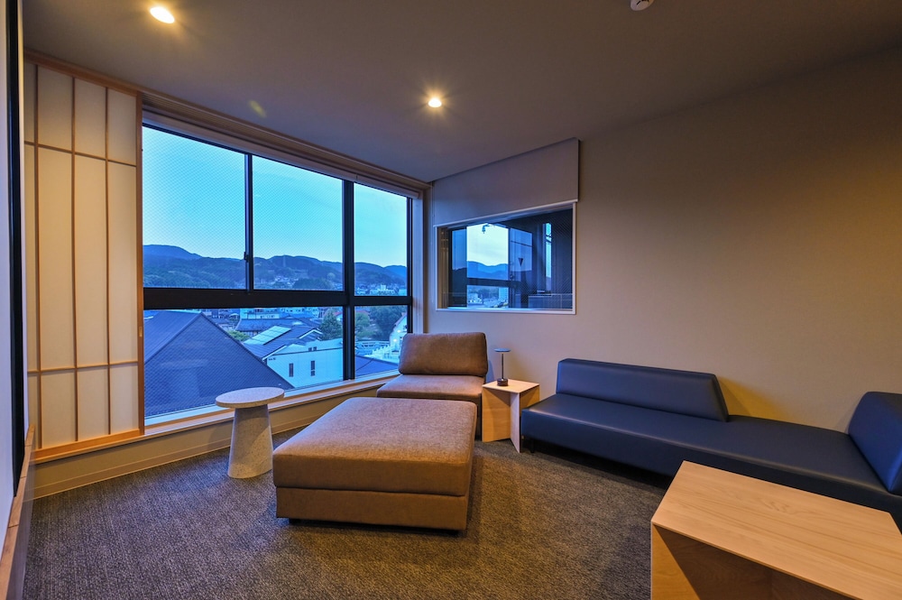 プレミアム ツインルーム 客室2 | 嬉野温泉 宿屋うちろじ本通り