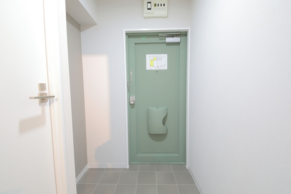 4 人部屋 禁煙 キッチン (301) 客室14 | マンションカトレア