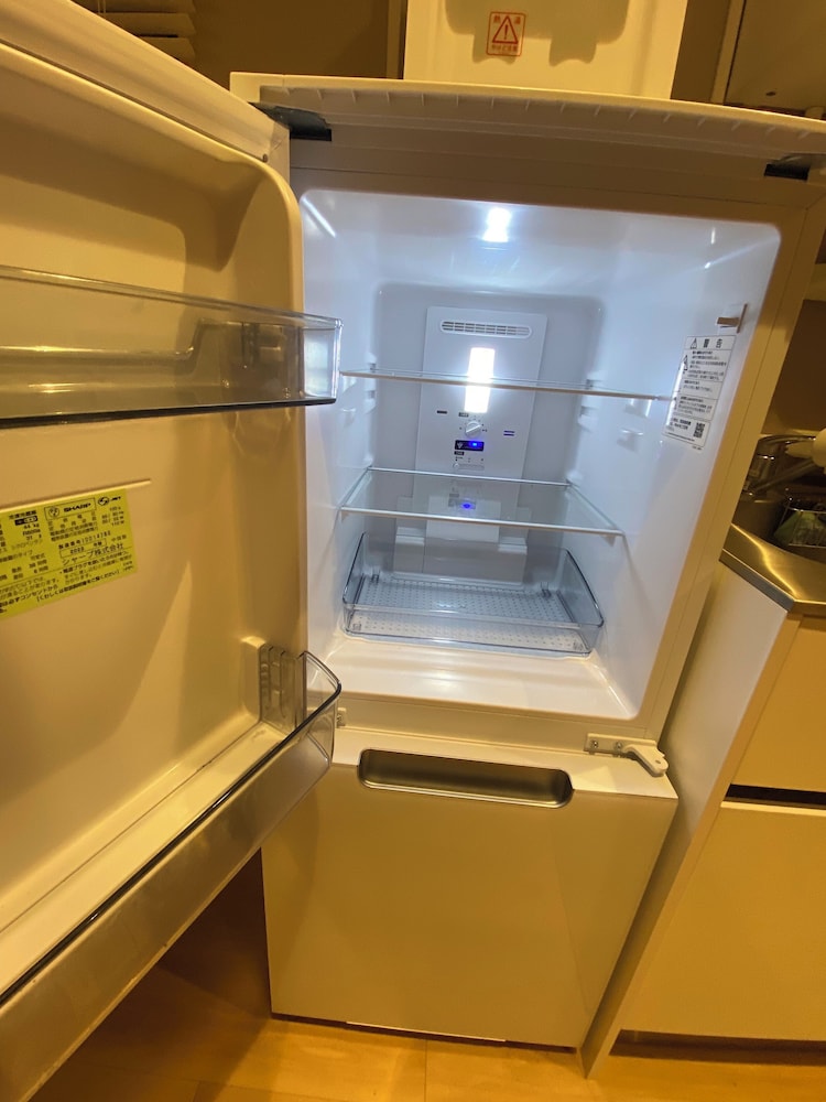 スーペリア ツインルーム シングルベッド 2 台 禁煙 専用バスルーム 共用キッチン設備4 | My Home Inn Sennan Onosato