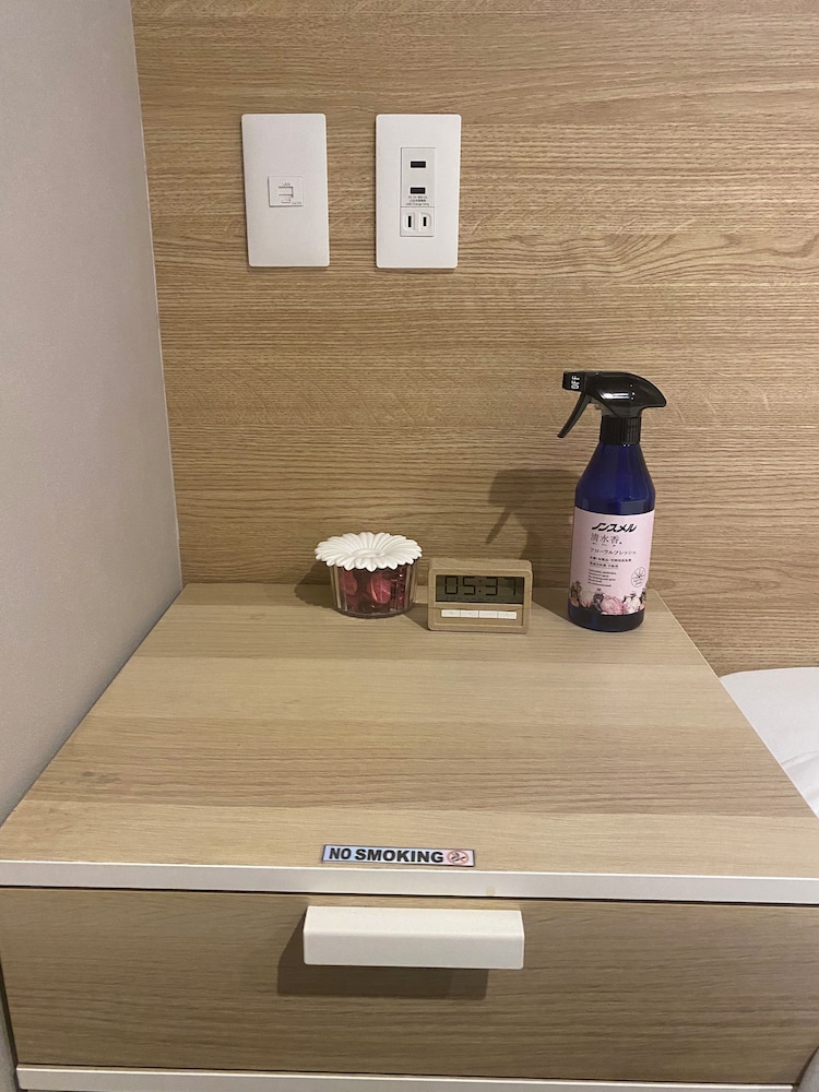 スーペリア ツインルーム シングルベッド 2 台 禁煙 専用バスルーム 客室15 | My Home Inn Sennan Onosato