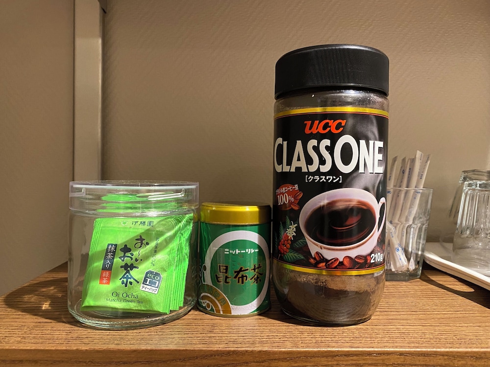 スーペリア ツインルーム シングルベッド 2 台 禁煙 専用バスルーム 共用キッチン設備6 | My Home Inn Sennan Onosato