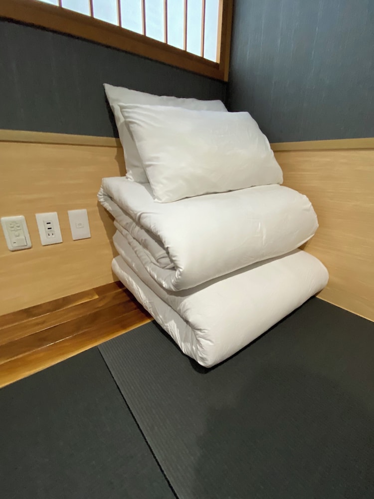 スーペリア ダブルルーム 布団 禁煙 専用バスルーム 客室20 | My Home Inn Sennan Onosato