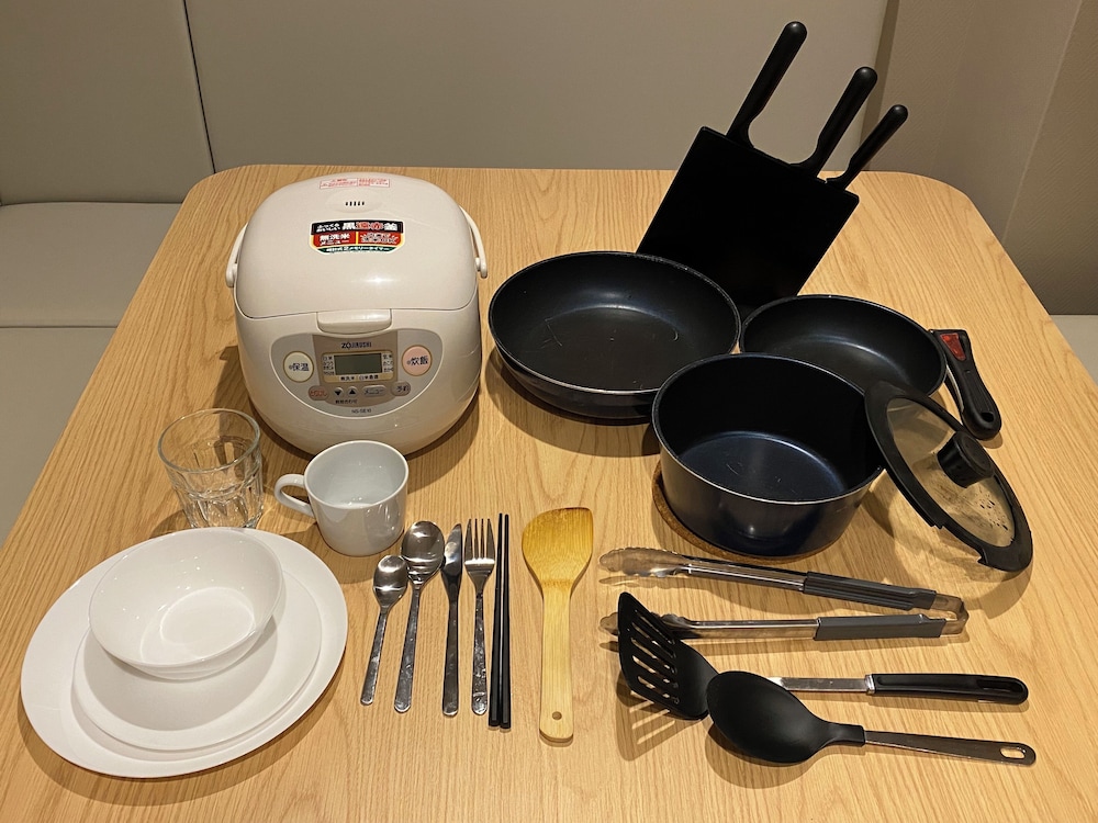 スーペリア ツインルーム シングルベッド 2 台 禁煙 専用バスルーム 共用キッチン設備0 | My Home Inn Sennan Onosato