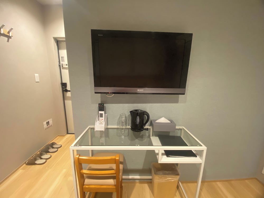 スーペリア ツインルーム シングルベッド 2 台 禁煙 専用バスルーム 客室14 | My Home Inn Sennan Onosato