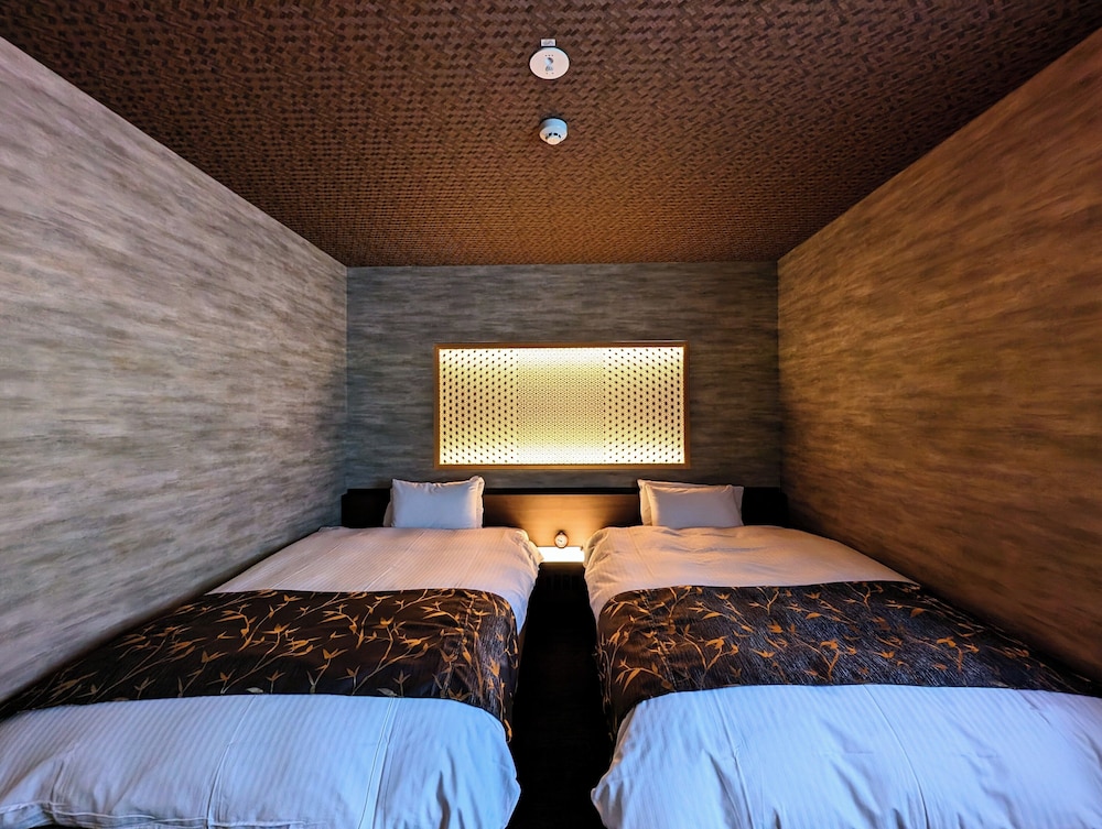 スタンダード ツインルーム 客室1 | HOTELらしく金沢