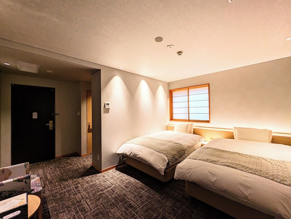 スタンダード ツインルーム | HOTELらしく金沢