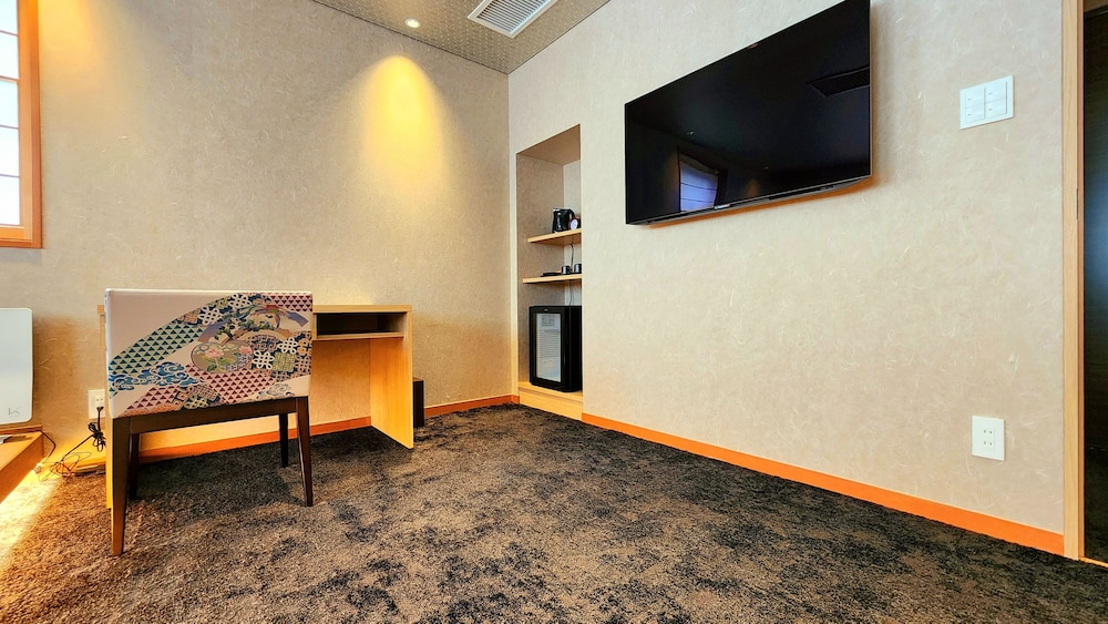 スーペリア スイート 客室7 | HOTELらしく金沢