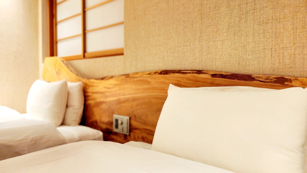 スーペリア ツインルーム 客室15 | HOTELらしく金沢