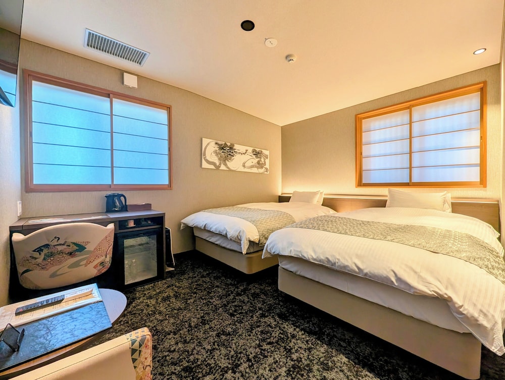 スタンダード ツインルーム 客室3 | HOTELらしく金沢