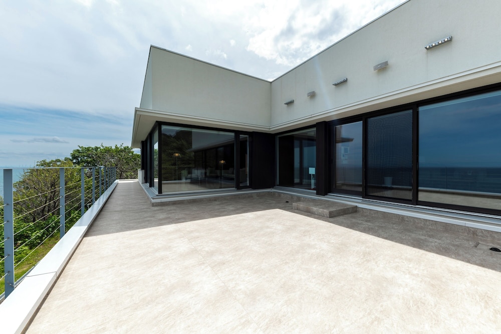 ベーシック ヴィラ テラス / パティオ0 | ヴィラ オーキッド