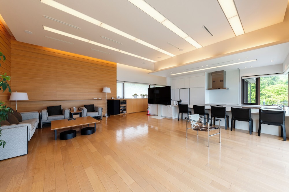 ベーシック ヴィラ リビング エリア14 | ヴィラ オーキッド