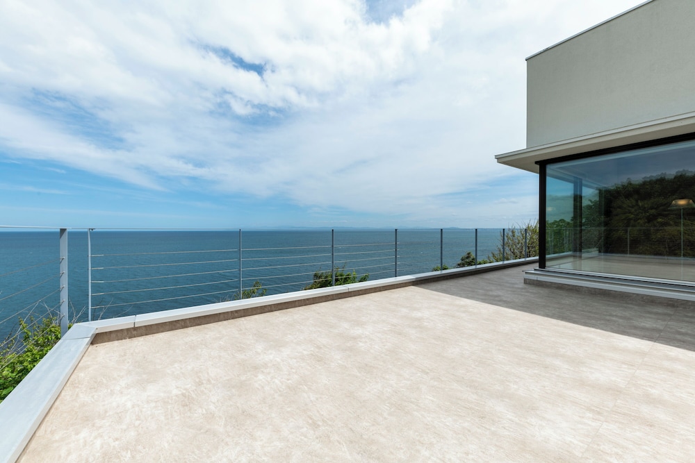 ベーシック ヴィラ テラス / パティオ2 | ヴィラ オーキッド