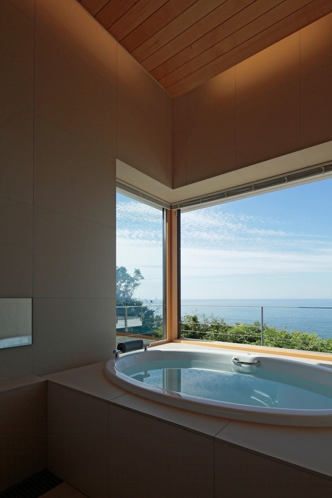 ベーシック ヴィラ バスルーム0 | ヴィラ オーキッド