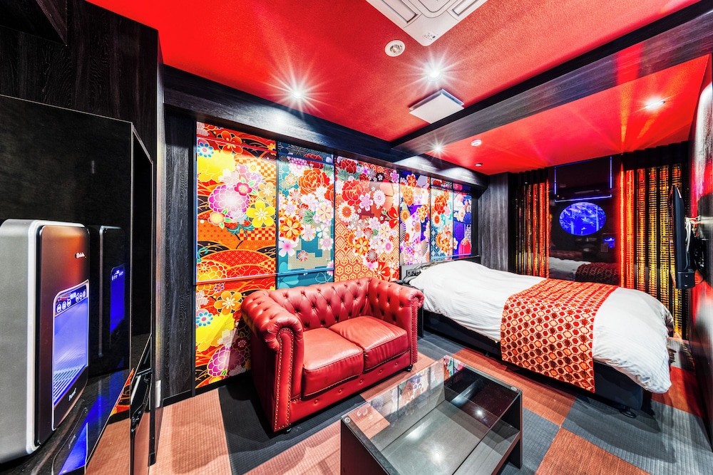 デラックス ルーム | ホテル ロータス 梅田店