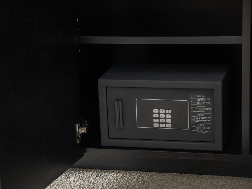 [Dog Friendly] スーペリア ツイン 禁煙 客室9 | hotel anddoggy京都二条