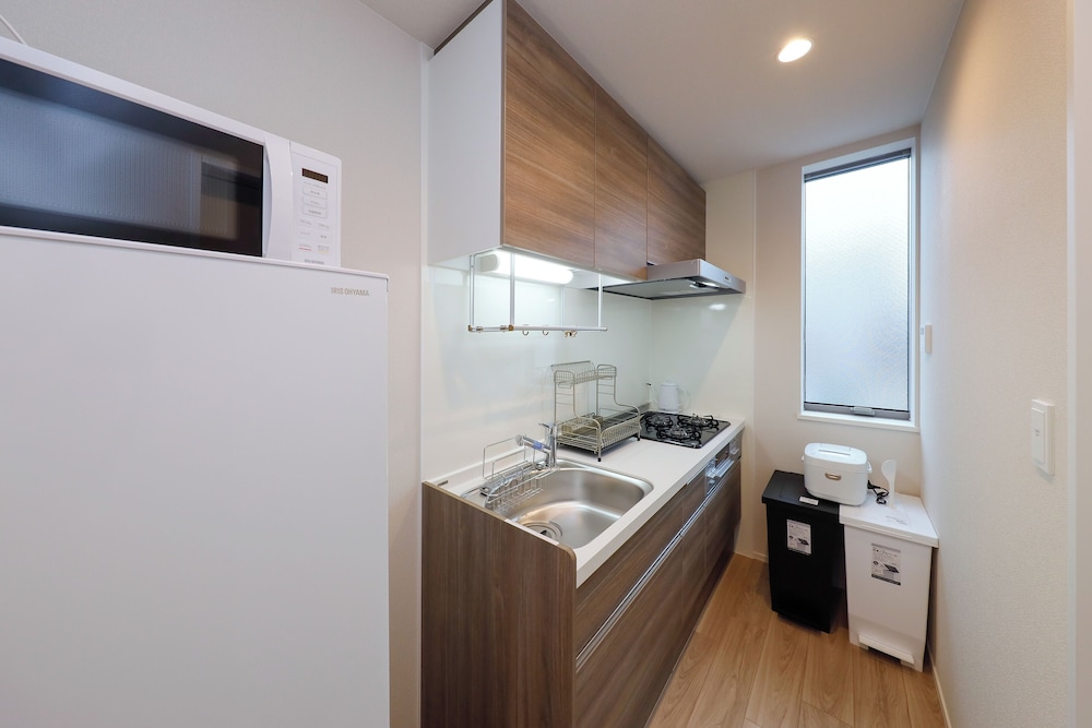 401/2名収容 禁煙 専用キッチン3 | La Terrasse 東駒形 by Tranova