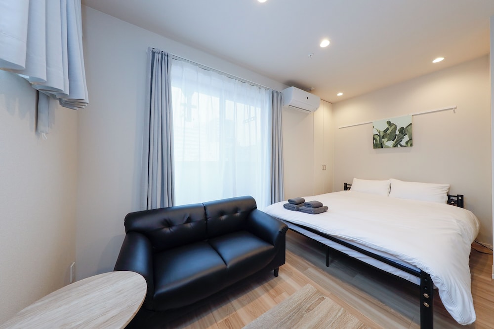 401/2名収容 禁煙 リビング エリア1 | La Terrasse 東駒形 by Tranova