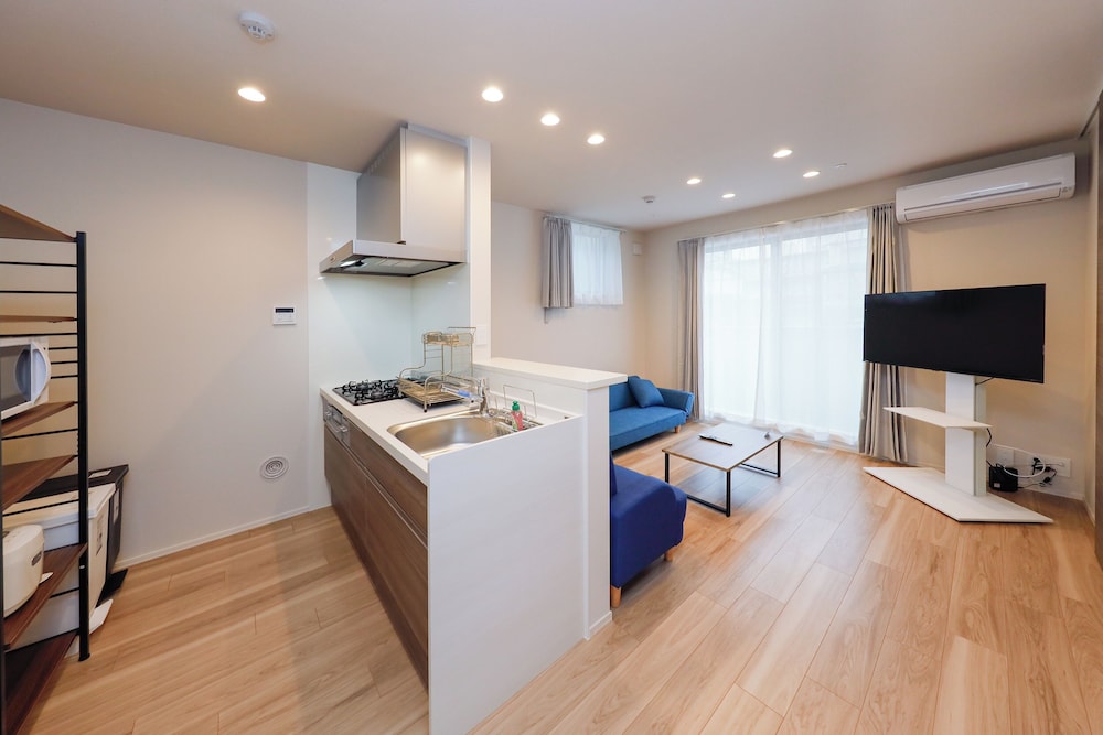 201, 301/3名収容 禁煙 リビング エリア3 | La Terrasse 東駒形 by Tranova