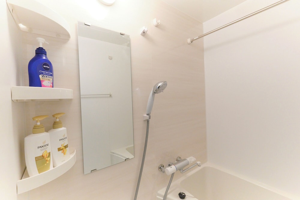 B/2名収容 禁煙 バスルーム0 | Hotel Dieu Nakanobu by Tranova