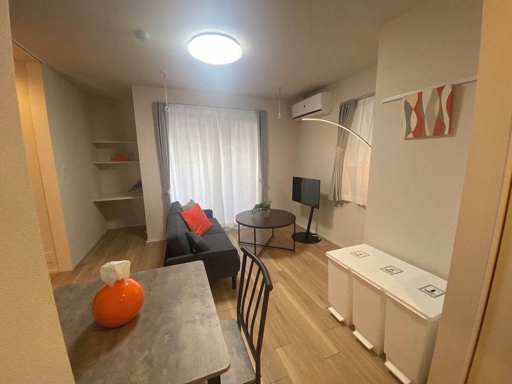 202 (3p) リビング エリア8 | Everynet Shinjuku by Tranova