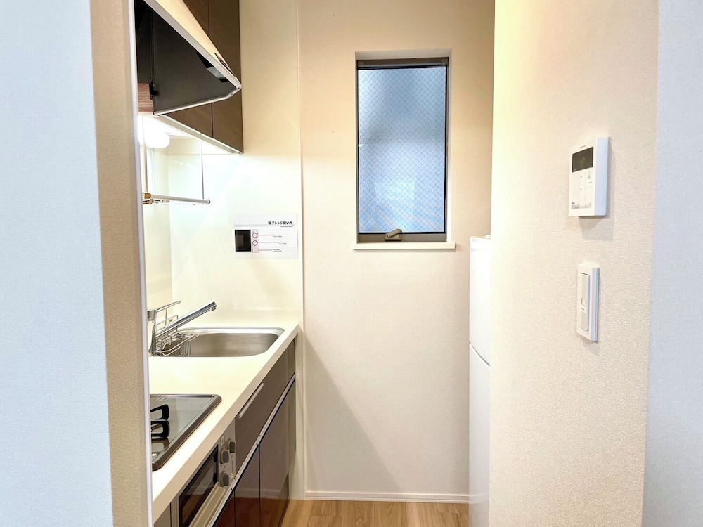 102 専用キッチン4 | Everynet Shinjuku by Tranova